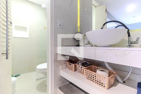 Banheiro de kitnet/studio para alugar com 1 quarto, 40m² em Centro Histórico de São Paulo, São Paulo