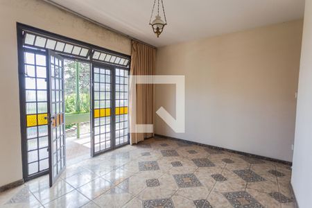 Sala de casa à venda com 5 quartos, 385m² em Ipê, Belo Horizonte