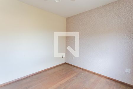 Suíte de casa à venda com 5 quartos, 385m² em Ipê, Belo Horizonte