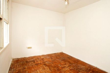 Quarto 1 de apartamento para alugar com 2 quartos, 68m² em Petrópolis, Porto Alegre