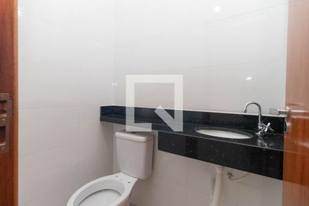 Lavabo de casa à venda com 3 quartos, 110m² em Vila Ede, São Paulo