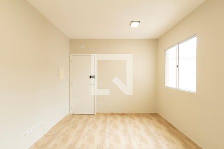 Sala de apartamento para alugar com 2 quartos, 43m² em Aparecidinha, Sorocaba