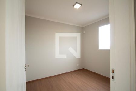 Quarto 2 de apartamento para alugar com 2 quartos, 47m² em Recreio dos Sorocabanos, Sorocaba