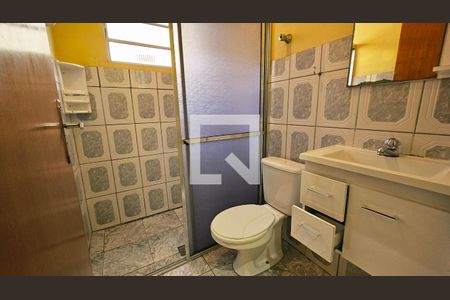 Banheiro de casa à venda com 2 quartos, 125m² em Vila Rio Branco, Jundiaí