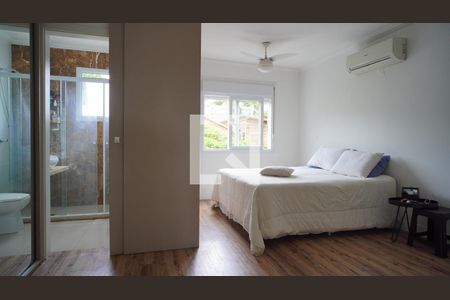 Suite 1 de casa à venda com 3 quartos, 310m² em Tristeza, Porto Alegre