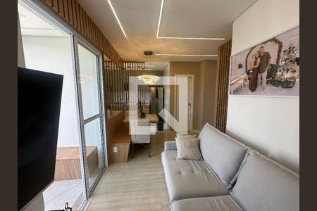 Sala de apartamento à venda com 2 quartos, 68m² em Jardim Tupanci, Barueri