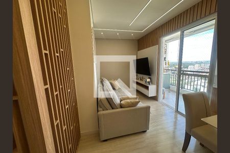 Sala de apartamento à venda com 2 quartos, 68m² em Jardim Tupanci, Barueri