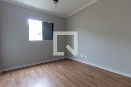 Quarto 2 de casa para alugar com 2 quartos, 60m² em Vila Esperança, São Paulo