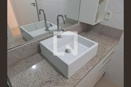 Banheiro de apartamento à venda com 3 quartos, 72m² em Vila Aurora (zona Norte), São Paulo