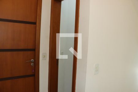 Casa de Condomínio para alugar com 3 quartos, 129m² em Jardim Rosalina, Cotia
