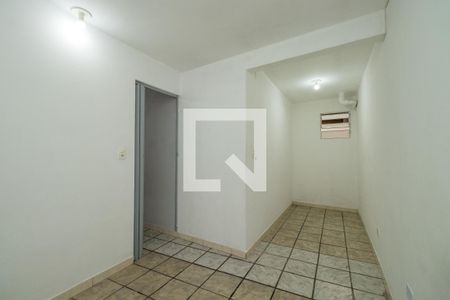 Quarto 1 de casa para alugar com 2 quartos, 50m² em Cidade Satelite Santa Barbara, São Paulo