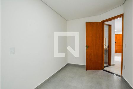 Quarto 2 de apartamento para alugar com 2 quartos, 55m² em Utinga, Santo André