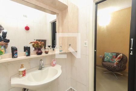 Lavabo de casa à venda com 3 quartos, 200m² em Vila Medeiros, São Paulo
