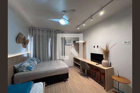 Sala e Quarto de apartamento para alugar com 1 quarto, 35m² em Recreio dos Bandeirantes, Rio de Janeiro