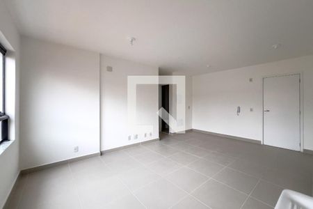 Sala e cozinha de apartamento para alugar com 3 quartos, 71m² em Ipiranga, São Paulo