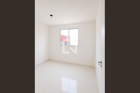 Quarto de apartamento para alugar com 2 quartos, 42m² em Passo das Pedras, Porto Alegre