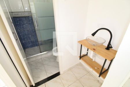 Banheiro de apartamento para alugar com 2 quartos, 50m² em Jardim Satélite, São José dos Campos