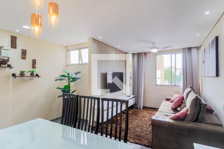 Sala de apartamento para alugar com 2 quartos, 60m² em Jardim Santa Josefina, São Paulo