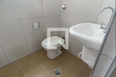 Banheiro de kitnet/studio para alugar com 1 quarto, 30m² em Perdizes, São Paulo