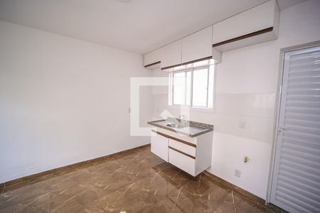 Sala/Cozinha de apartamento para alugar com 2 quartos, 39m² em Parque Boturussu, São Paulo