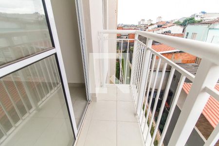 Varanda  de apartamento para alugar com 2 quartos, 35m² em Vila Carmosina, São Paulo