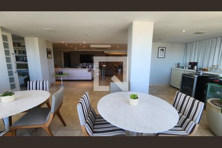 Sala  de apartamento para alugar com 4 quartos, 330m² em Rio Vermelho, Salvador