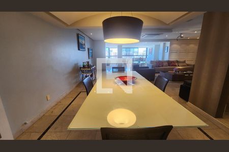 Sala  de apartamento para alugar com 4 quartos, 330m² em Rio Vermelho, Salvador