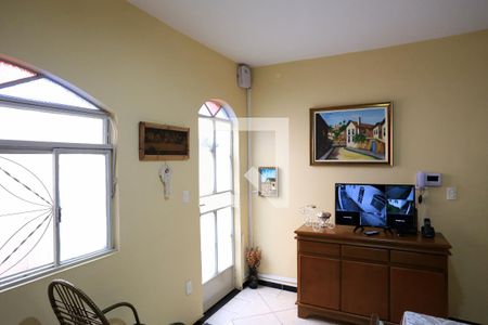 Sala de Jantar de casa para alugar com 3 quartos, 132m² em Renascença, Belo Horizonte