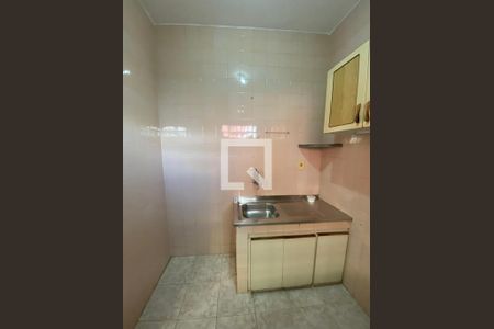 Casa para alugar com 4 quartos, 200m² em Sagrada Família, Belo Horizonte