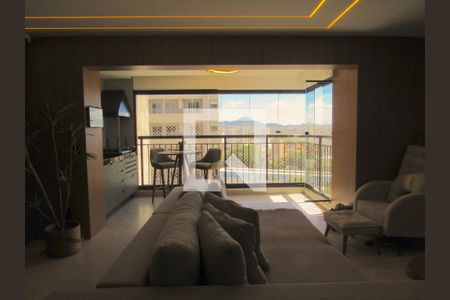 Sala de apartamento à venda com 2 quartos, 83m² em Continental, Osasco