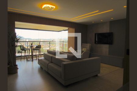 Sala de apartamento à venda com 2 quartos, 83m² em Continental, Osasco