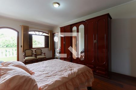 Suíte 1 de casa à venda com 4 quartos, 500m² em Vila Mariza Mazzei, São Paulo