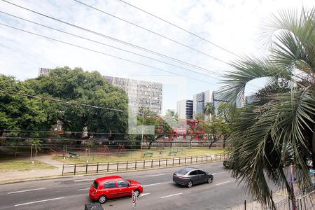 Quarto 1 Vista de apartamento à venda com 2 quartos, 57m² em Praia de Belas, Porto Alegre