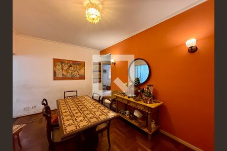 Sala de casa à venda com 3 quartos, 350m² em Campo Belo, São Paulo