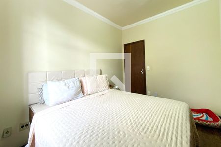 Quarto 1 de apartamento à venda com 2 quartos, 80m² em Sagrada Família, Belo Horizonte