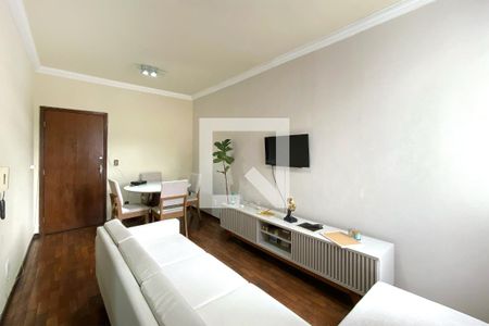 Sala de apartamento à venda com 2 quartos, 80m² em Sagrada Família, Belo Horizonte