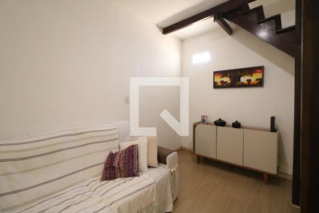 Sala de casa para alugar com 3 quartos, 100m² em Conceição, Diadema