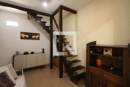 Sala de casa para alugar com 3 quartos, 100m² em Conceição, Diadema