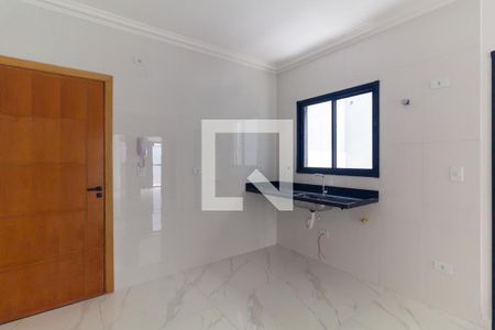 Cozinha de apartamento para alugar com 2 quartos, 42m² em Vila Paulo Silas, São Paulo