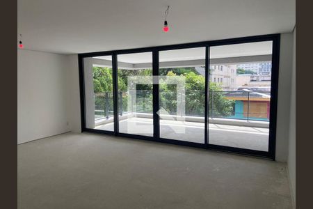 Apartamento à venda com 4 quartos, 189m² em Vila Uberabinha, São Paulo