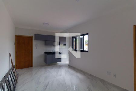 Sala de apartamento para alugar com 2 quartos, 40m² em Vila Paulo Silas, São Paulo