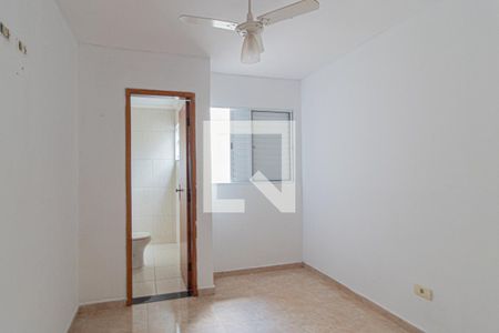 Suite 2 de casa de condomínio para alugar com 2 quartos, 72m² em Vila Pierina, São Paulo