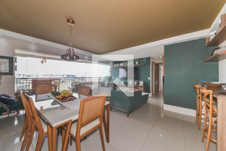 Sala de apartamento à venda com 3 quartos, 129m² em Jardim Aeroporto, São Paulo