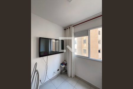 Sala de apartamento para alugar com 2 quartos, 32m² em Parque Fongaro, São Paulo