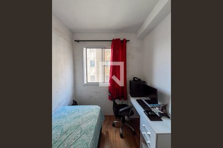 Quarto 1 de apartamento para alugar com 2 quartos, 32m² em Parque Fongaro, São Paulo