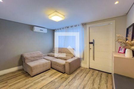 Sala de casa para alugar com 3 quartos, 140m² em Jardim da Gloria, São Paulo