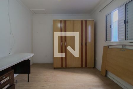 Quarto Suíte de casa para alugar com 2 quartos, 110m² em Vila Falchi, Mauá