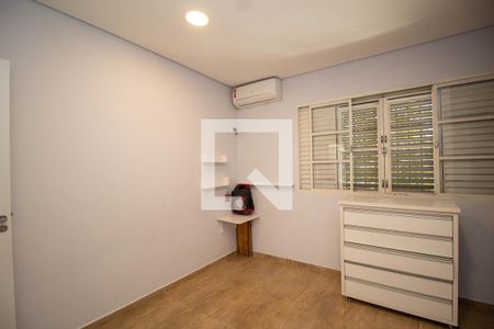 Quarto 1 - Suíte 1 de casa à venda com 3 quartos, 220m² em Vila Cruz das Almas, São Paulo