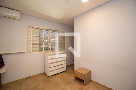 Quarto 1 - Suíte 1 de casa à venda com 3 quartos, 220m² em Vila Cruz das Almas, São Paulo
