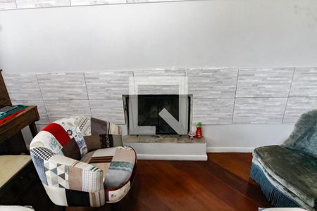 Detalhe Sala - Lareira de apartamento para alugar com 5 quartos, 185m² em Vila Sonia, São Paulo